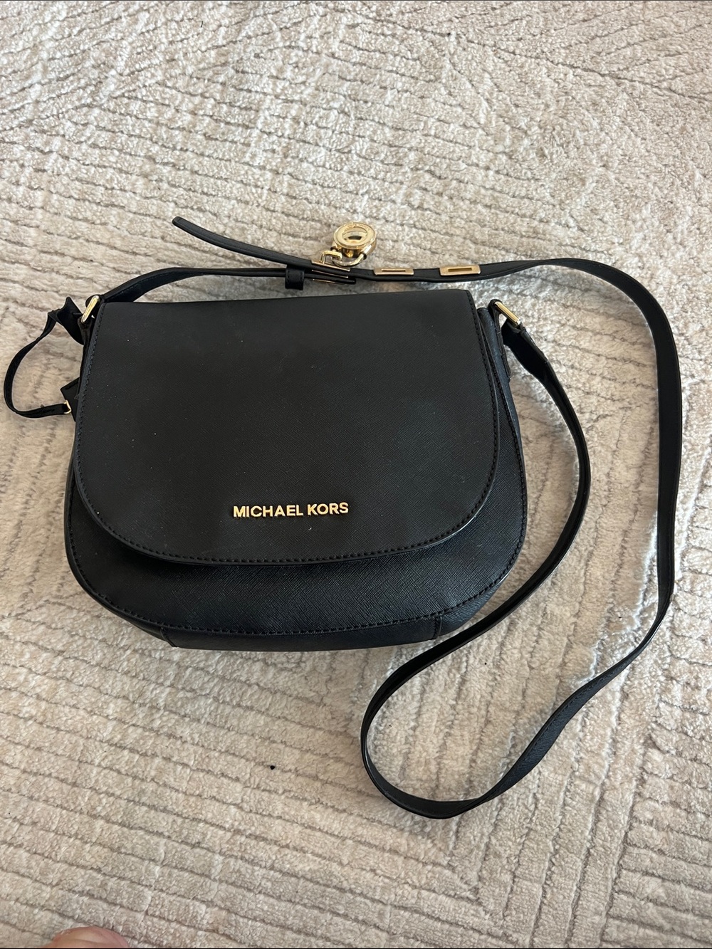 Michael Kors Black Crossbody Saddle Bag with Gold Hardware 15yrs old z2